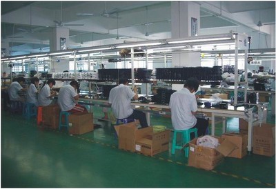 厂家直销新款7寸车载显示器，广州市车视界电子科技优质通讯产品